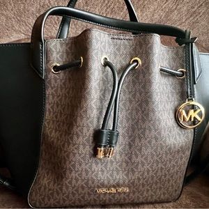 Michael Kors Phoebe Large Drawstring Grab Bag